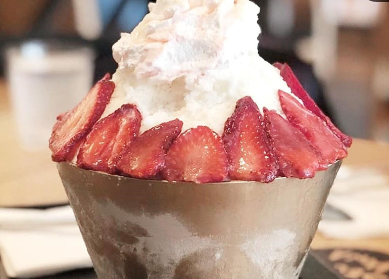 ice cream, strawberry