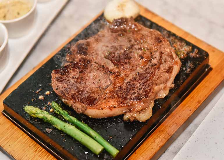 steak-cooked-on-stone from Stoned Steaks