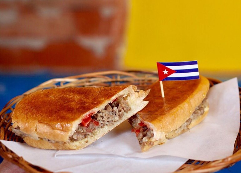 cubano-sandwich