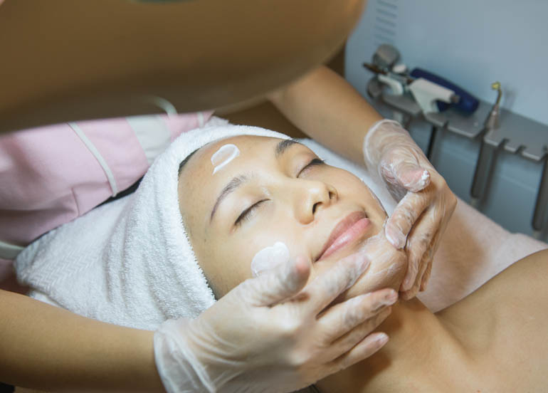 Basic Cleaning Facial from Verzosa Aesthetic Clinic