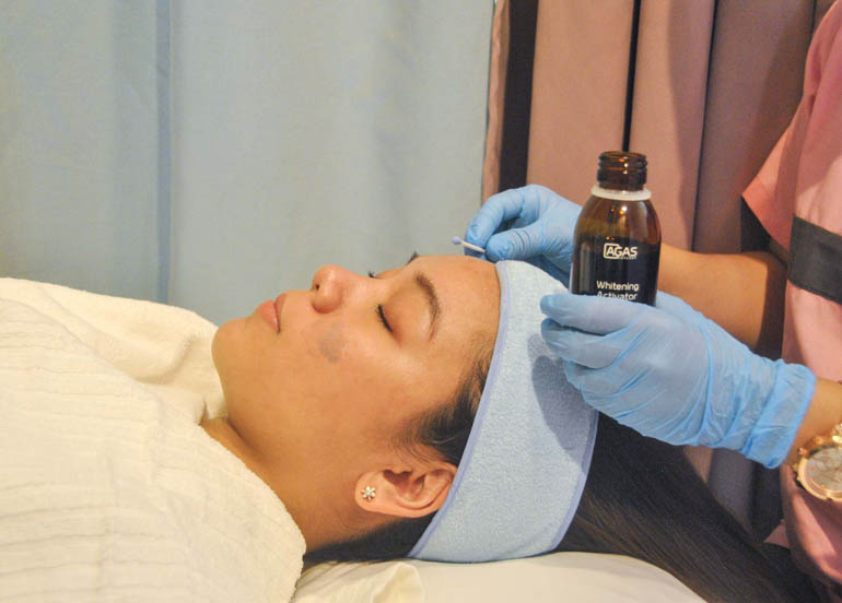 Shiroi Hada AGAS Whitening Facial Treatment