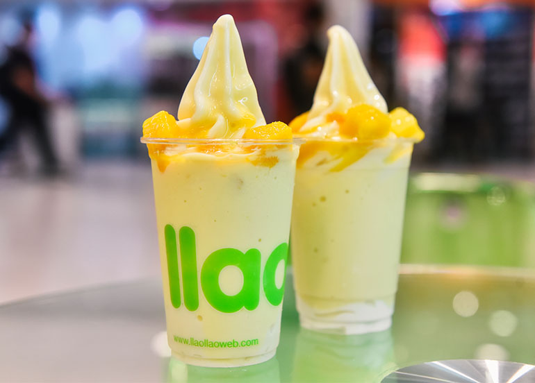 Golden Plus Smoothie from Llaollao