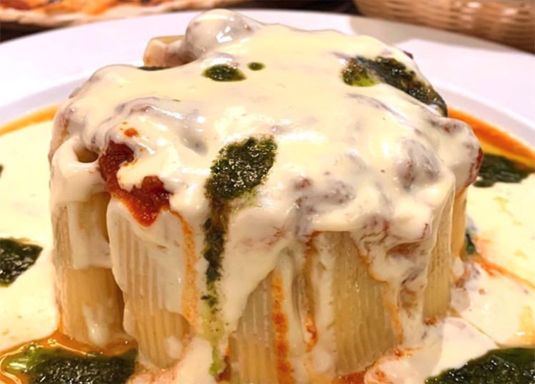 Mama Lou's cheesy and creamy lasagna dish