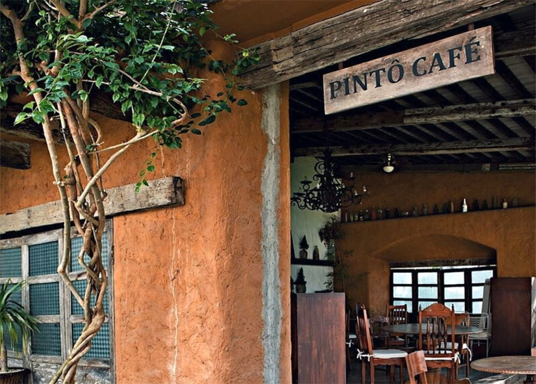 Pinto Cafe Exterior and Sign