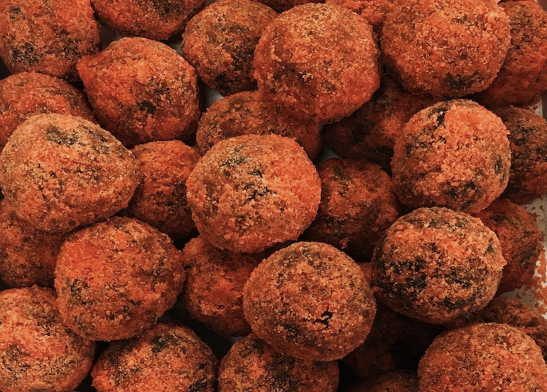 Make Your Own Choco Butternut Munchkins with This DIY Recipe