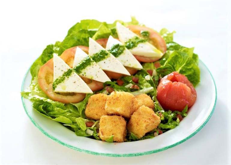 kesong-puti-salad