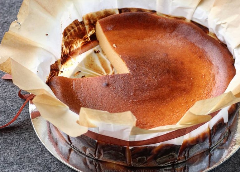 Where To Find Mouthwatering Basque Burnt Cheesecake Near You!