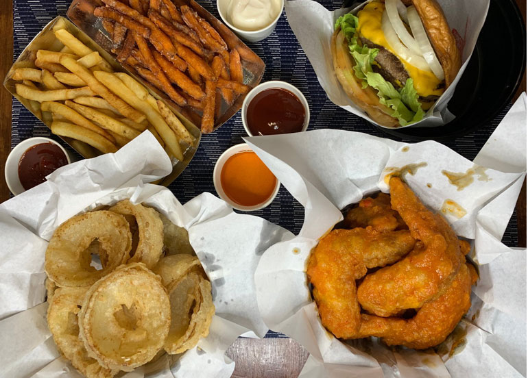 sweet-ecstasy-manila-burger-fries-wings-onion-rings