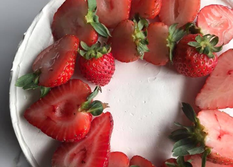miuccia strawberries and cream cake