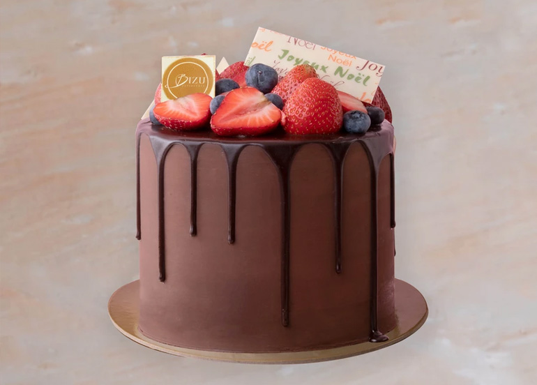 Bizu Patisserie, chocolate caramel cake
