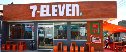This 7-Eleven Branch Has A New Look Inspired by Crunch Time!