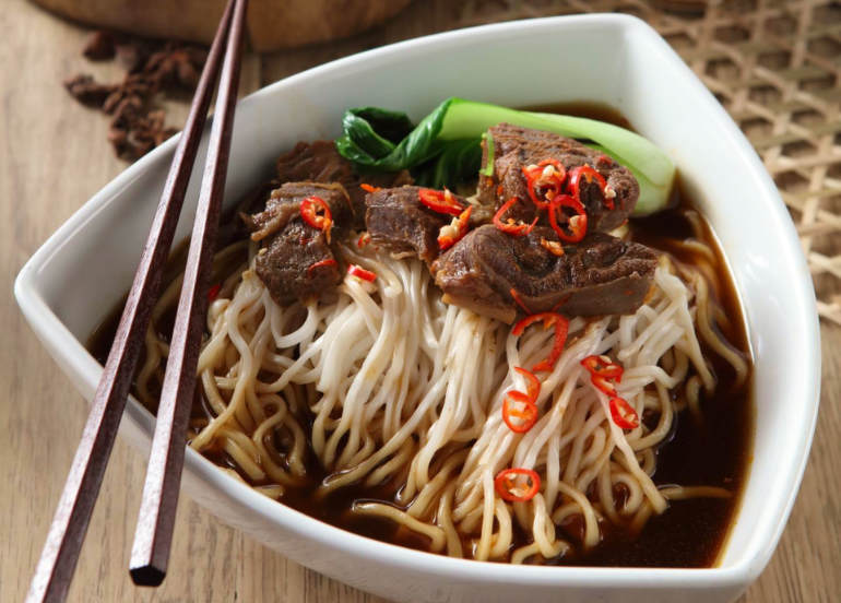 beef noodles shi lin